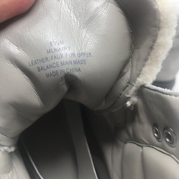 Marc Fisher Nairy Lace Up Ankle Boots Hiker Combat Leather Fur Grey Size 9.5M - Picture 7 of 8